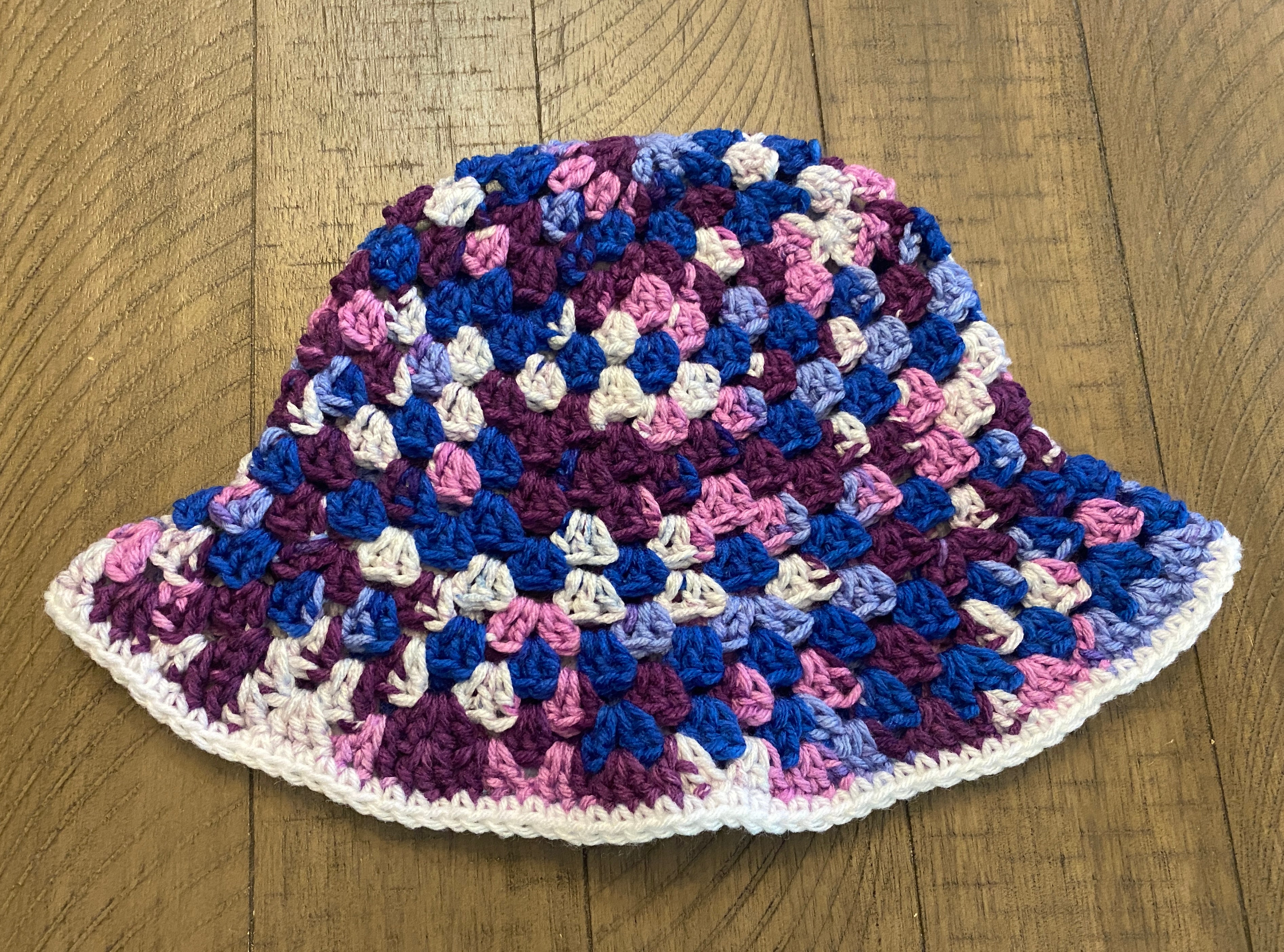 Granny Stitch Bucket Hat-Acrylic