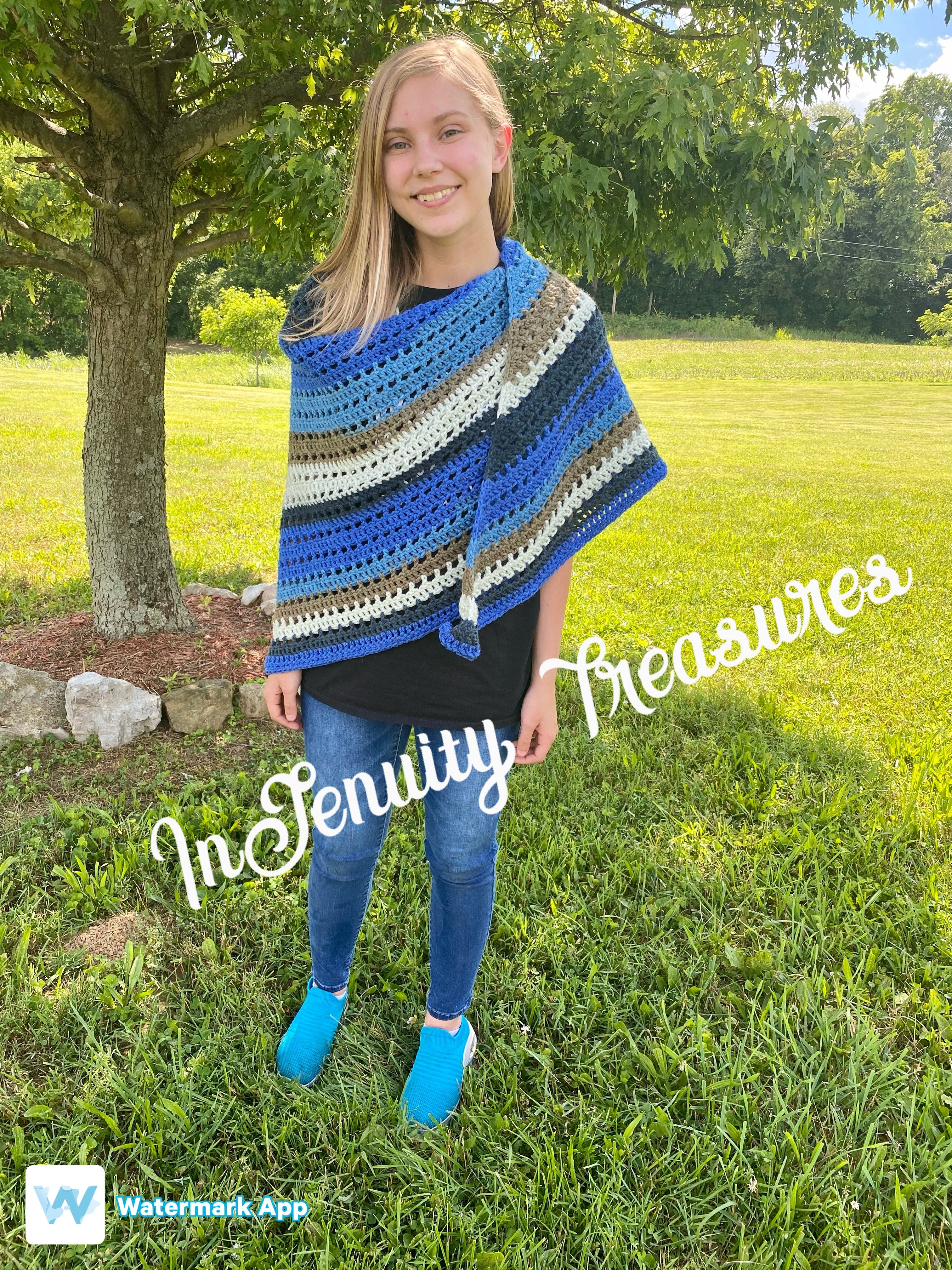 Trendy Stripes Triangle Shawl